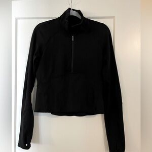 Black Lululemon quarter zip top in size 6